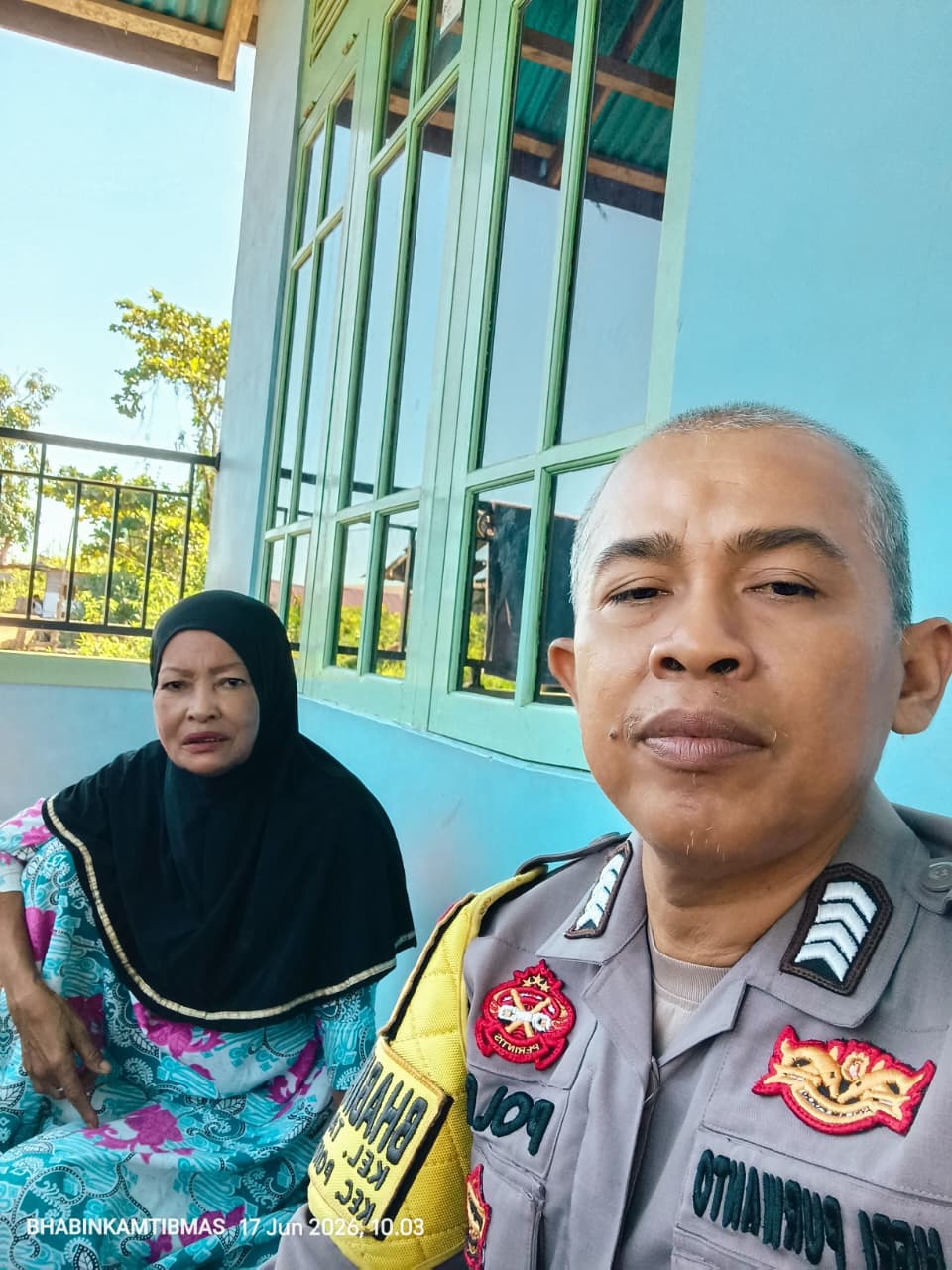 Sambang Dialogis Bhabinkamtibmas Tanjung Hilir, Warga Diajak Aktif Ciptakan Lingkungan Aman dan Kondusif