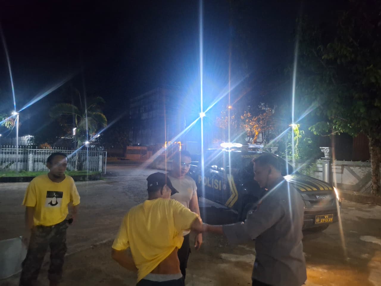 Ciptakan Rasa Aman, Polsek Pontianak Utara Gelar Patroli Malam Minggu di Lokasi Rawan