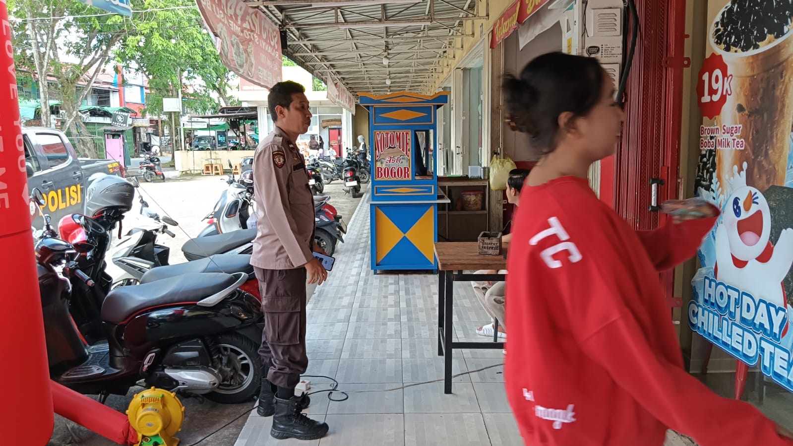 Jaga Kamtibmas, Enggang Timur Gelar Patroli Dialogis dan Sambangi Juru Parkir