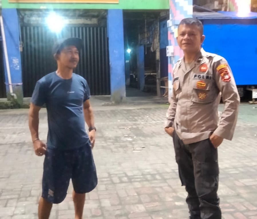 Patroli Dialogis Malam Hari, Pos Polisi Serayu Perkuat Harkamtibmas di Pontianak Kota