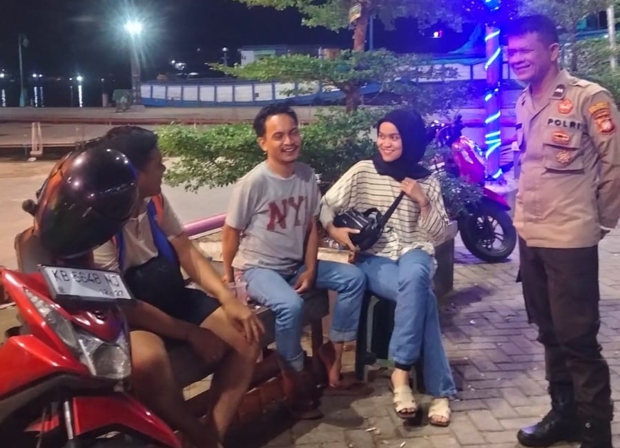 Jaga Kondusivitas Wilayah, Pos Polisi Serayu Gelar Patroli Dialogis Malam Hari