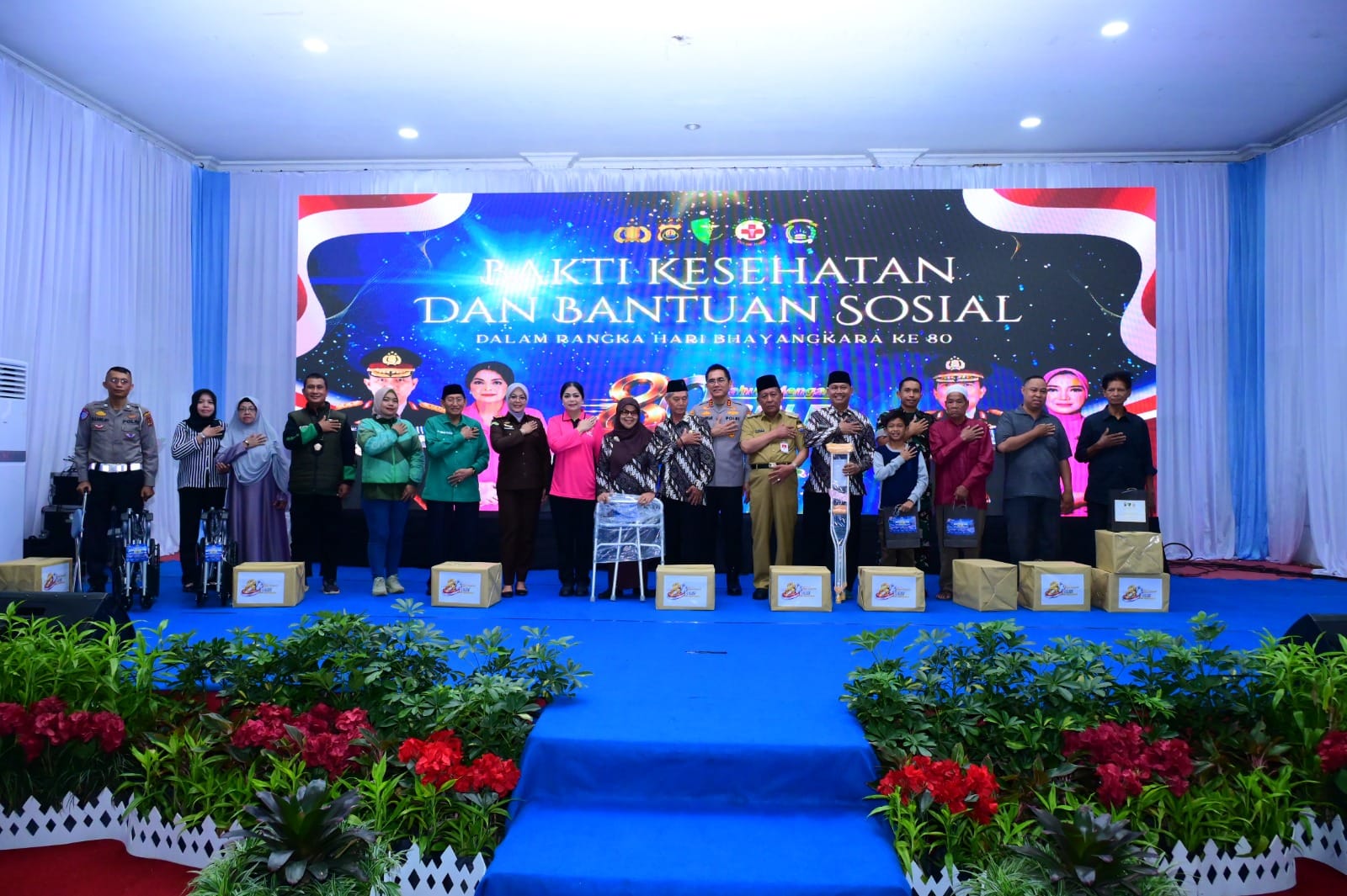Polda Jambi Hadirkan Layanan Kesehatan dan Bantuan Sosial bagi Ribuan Warga di Hari Bhayangkara ke-80