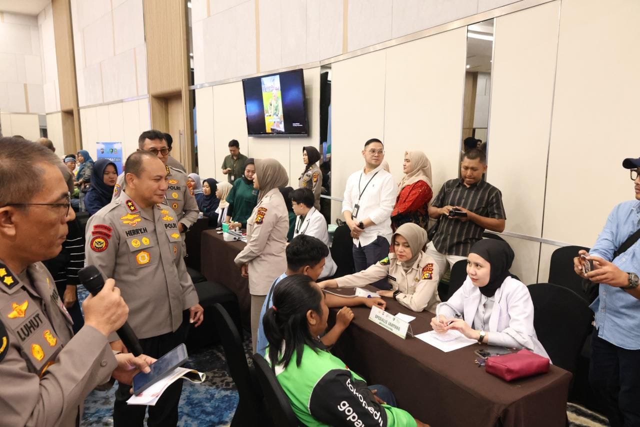 Sambut Hari Bhayangkara ke-80, Polda Riau Berikan Pelayanan Kesehatan Gratis melalui 14 Layanan Medis
