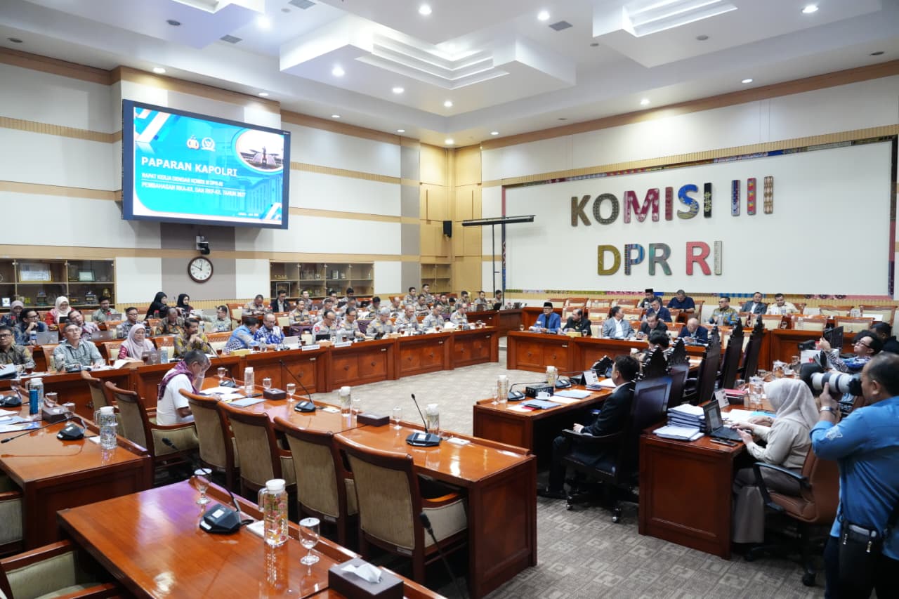 Ketua Komisi III DPR RI: Survei Litbang Kompas Jadi Penyemangat Polri Tingkatkan Pelayanan Publik