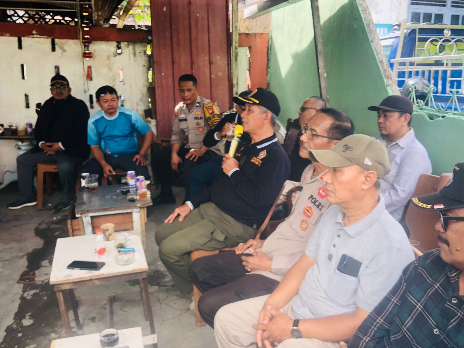 Serap Aspirasi Masyarakat, Kapolsek Pontianak Kota Gelar Jumat Curhat di Kelurahan Mariana