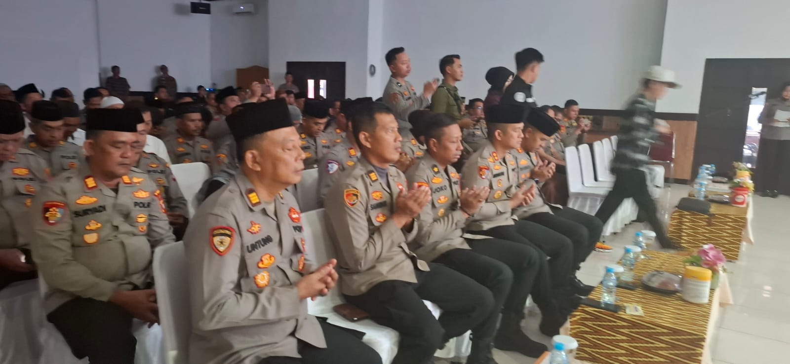 Sambut Hari Bhayangkara ke-80, Polresta Pontianak Gelar Doa Bersama Bertema "80 Tahun Polri Mengabdi untuk Masyarakat"