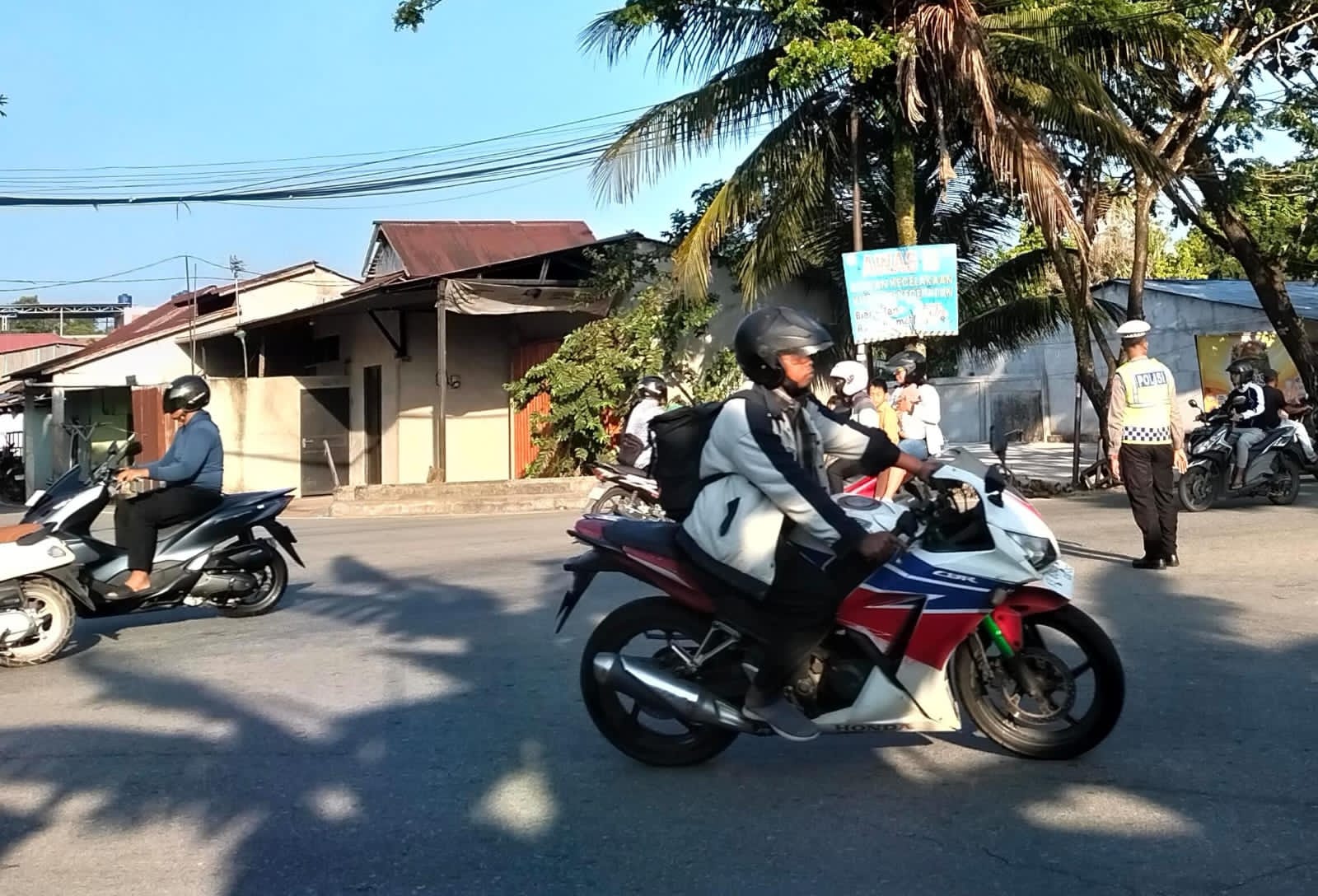 Pelayanan Pagi Polsek Pontianak Kota, Wujudkan Keamanan dan Kelancaran Arus Lalu Lintas
