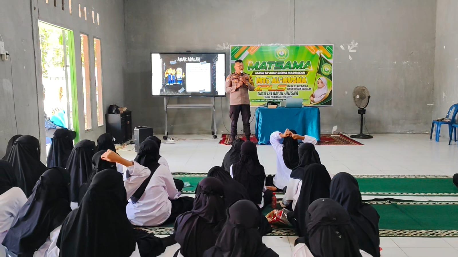 Melalui Sosialisasi di Ponpes Al-Husna, Bhabinkamtibmas Siantan Hulu Tanamkan Kesadaran Anti-Bullying kepada Santri