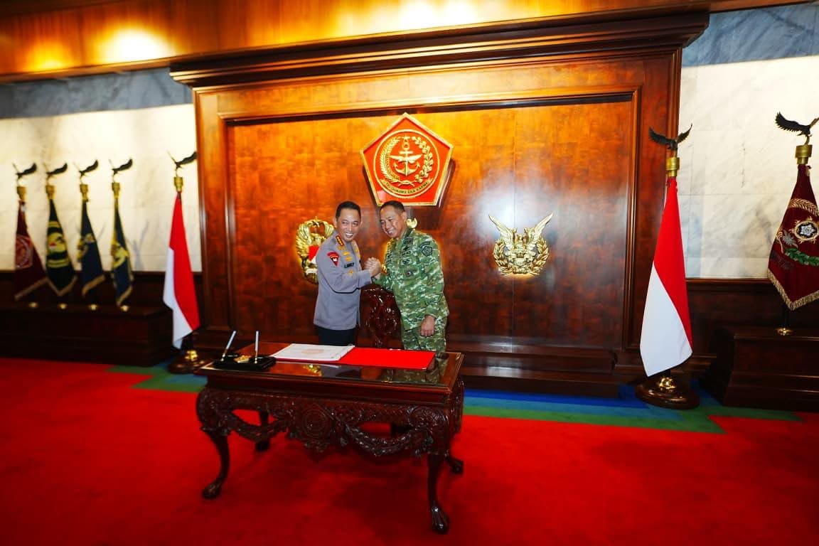 Kapolri Kunjungi Mabes TNI, Pererat Sinergi dan Soliditas Bersama Panglima TNI