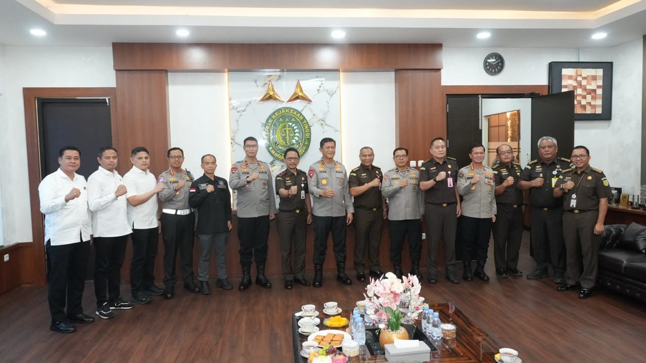 Kapolda Kalteng dan Kejati Perkuat Sinergitas untuk Menjaga Stabilitas Kamtibmas di Bumi Tambun Bungai