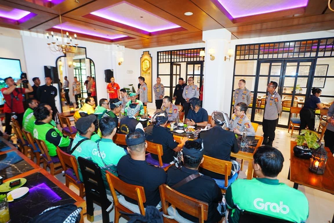 Polri Perkuat Sabuk Kamtibmas, Pecalang dan Ojol Bersatu Jaga Bali