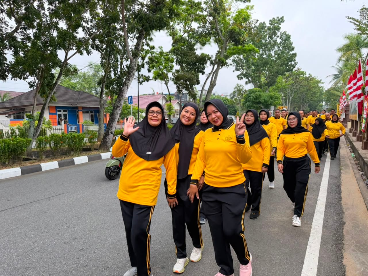 Pimpin Apel Pagi, Wakapolresta Pontianak Dorong Disiplin Kerja dan Kesadaran Hidup Sehat