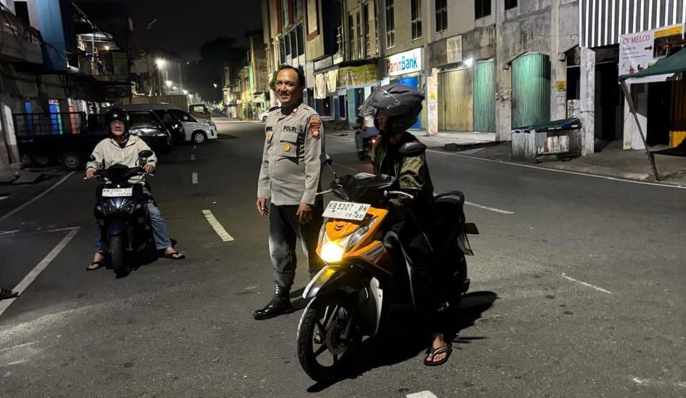 Patroli Malam Pos Polisi Serayu Perkuat Keamanan dan Cegah Gangguan Kamtibmas