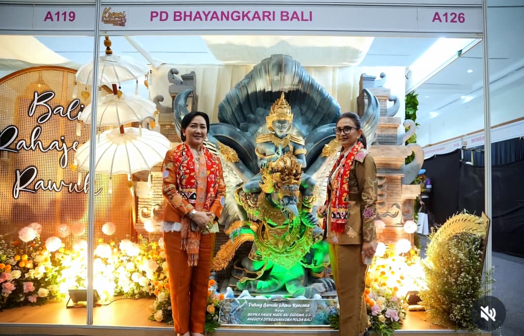 Ketua Umum Bhayangkari Terpukau Mahakarya GWK Karya Personel Polda Bali, Stan Bhayangkari Bali Jadi Magnet di KBN 2026