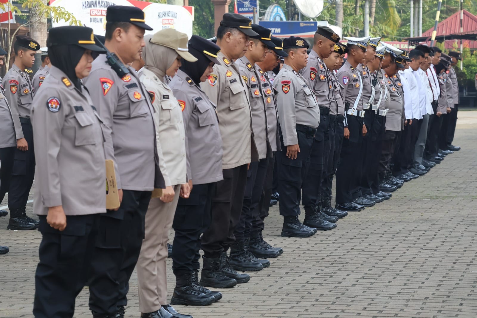 Pimpin Apel Pagi, Kapolresta Pontianak Ingatkan Pentingnya Profesionalisme dan Kepatuhan SOP