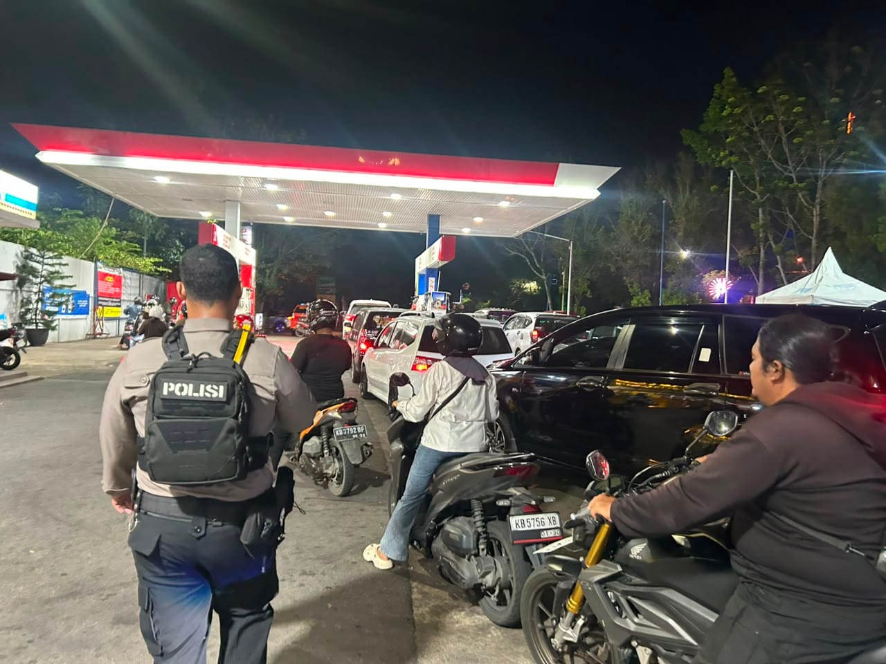 Antisipasi Panic Buying, Polresta Pontianak Terjunkan Personel Amankan Seluruh SPBU