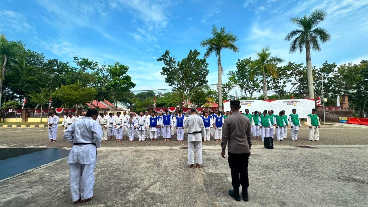 Bag SDM Polresta Pontianak Gelar Ujian Bela Diri Polri bagi Personel Usulan Kenaikan Pangkat Periode 1 Januari 2027