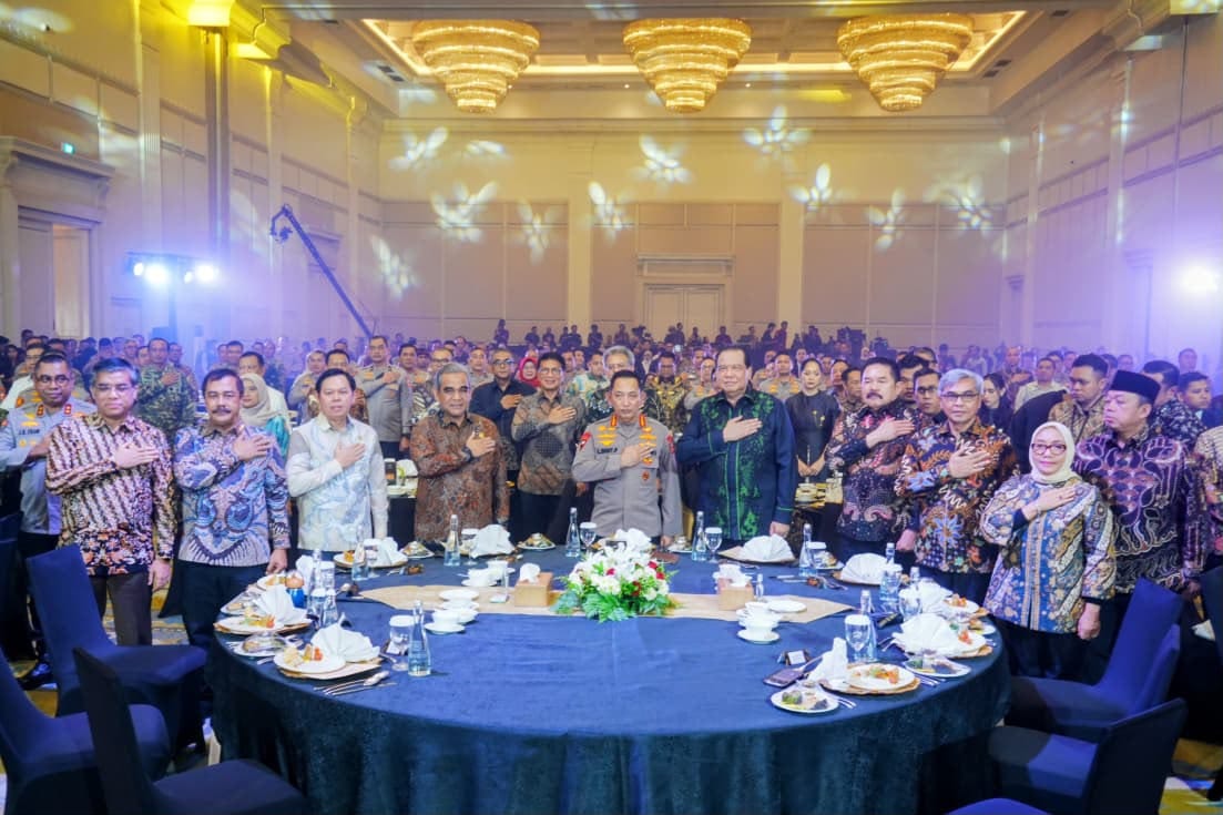 Kapolri Tegaskan Pentingnya Meneladani Semangat Hoegeng demi Mewujudkan Polri yang Profesional dan Berintegritas