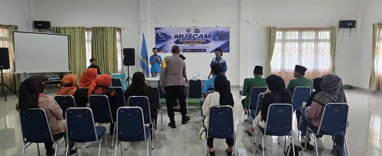 Polsek Pontianak Timur Hadiri Muscam, Wujudkan Sinergitas dengan Pemerintah dan Elemen Masyarakat