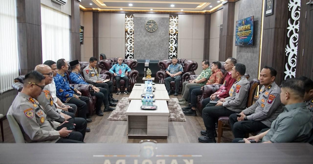 Universitas Palangka Raya dan Polri Perkuat Sinergi Pengembangan SDM Lewat Pusat Studi Kepolisian
