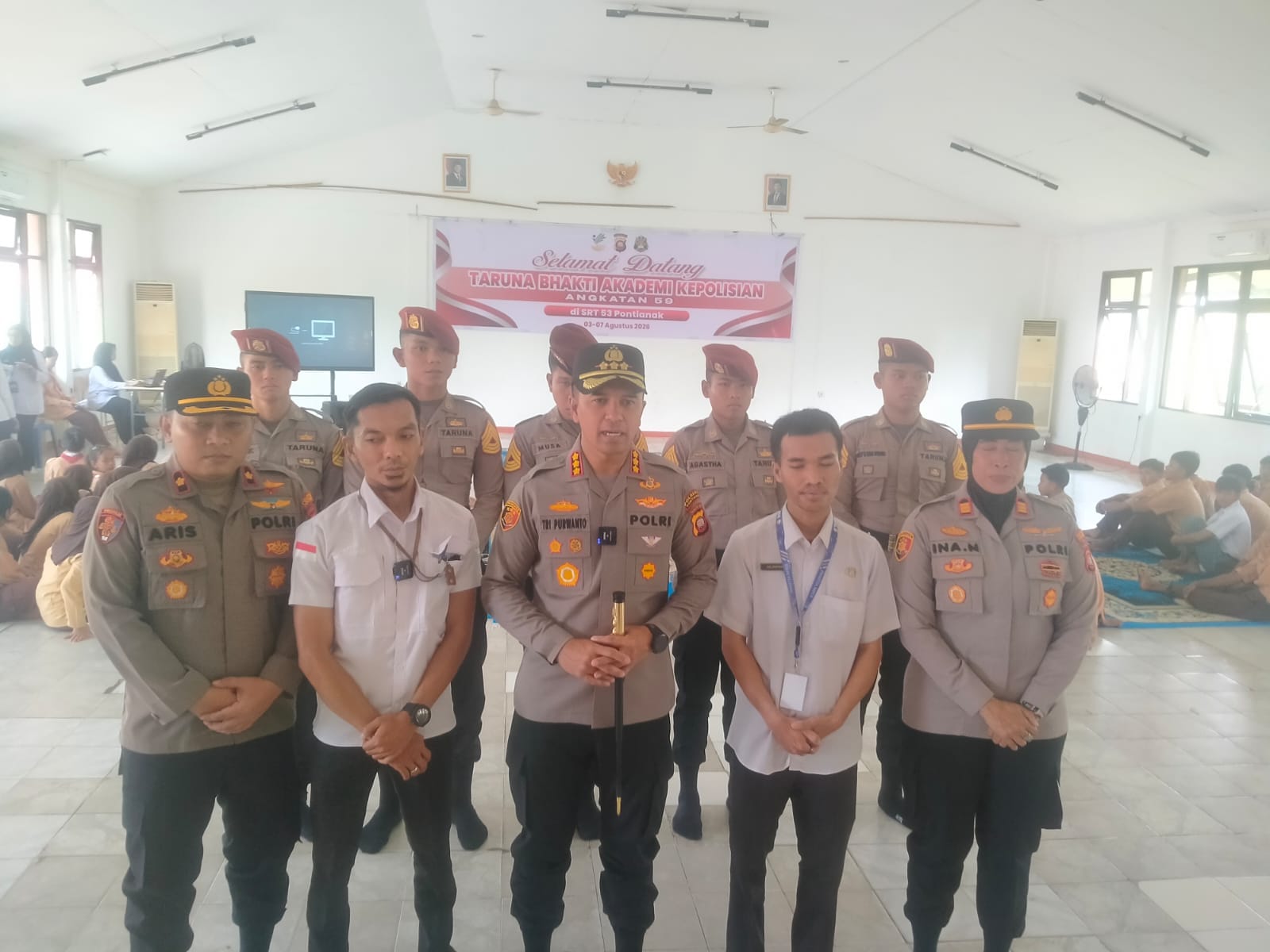 Kapolresta Tutup Program Taruna Bhakti Akpol di SRT 53 Pontianak, Kapolsek Pontianak Selatan Turut Mendampingi