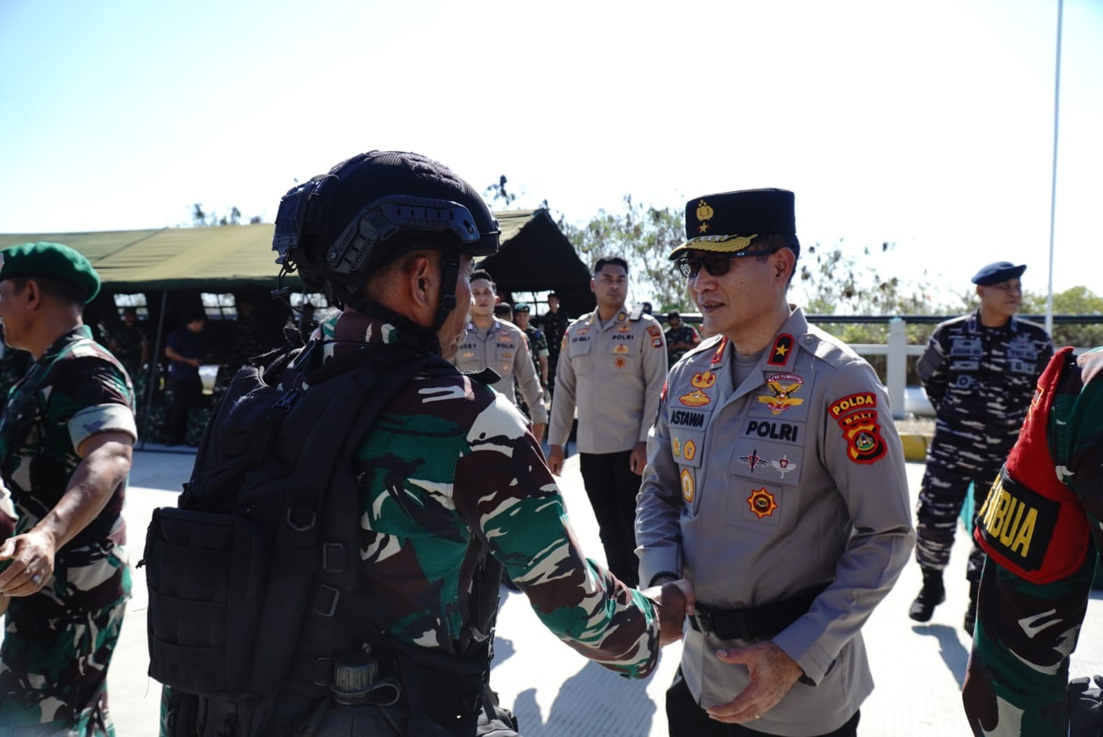 Wakapolda Bali Hadiri Upacara Pemberangkatan Satgas Pamtas RI-PNG Mobile Yonif 900/SBW ke Papua