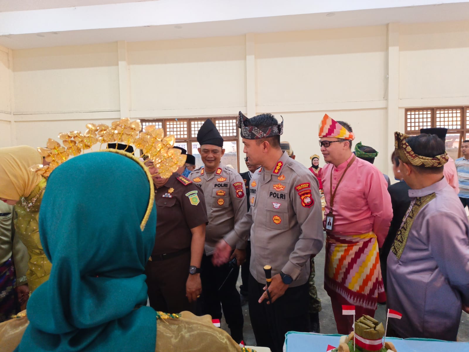 Kapolresta Pontianak Hadiri Puncak Festival Semarak Budaya Rakyat Robok-Robok Tahun 2026