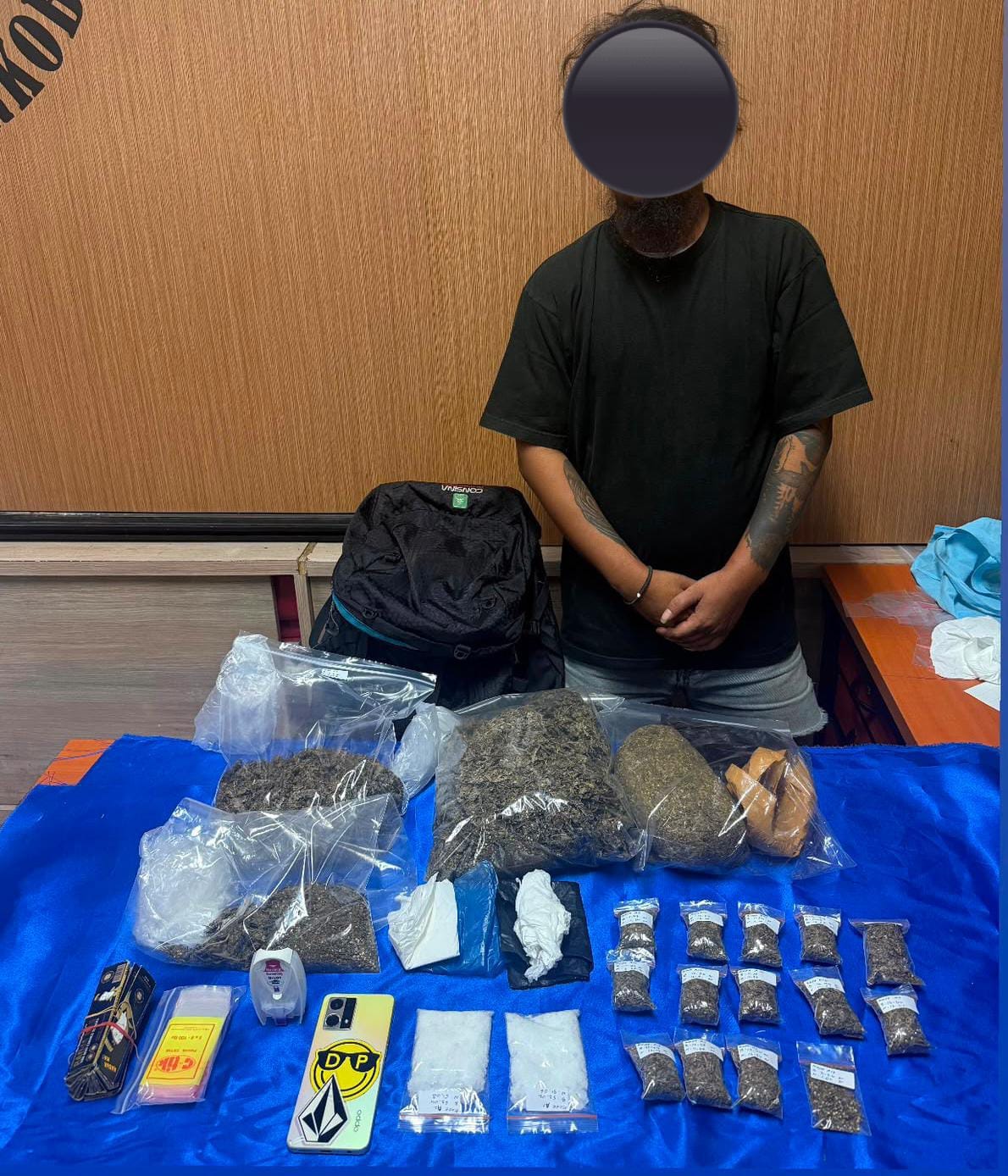 Polda Bali Ungkap Peredaran 1,6 Kg Ganja dan 102 Gram Sabu di Jimbaran