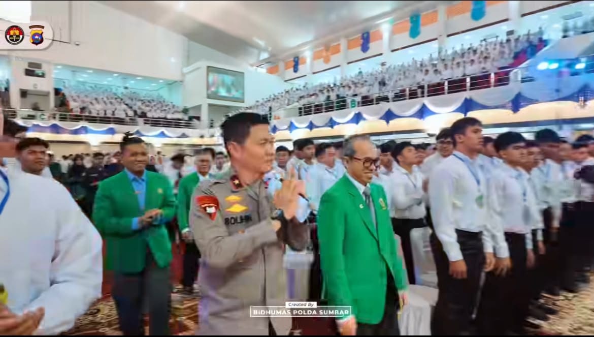 Langkah Awal Menjadi Generasi Unggul, Wakapolda Sumbar Sampaikan Pesan Positif di BAKTI UNAND 2026