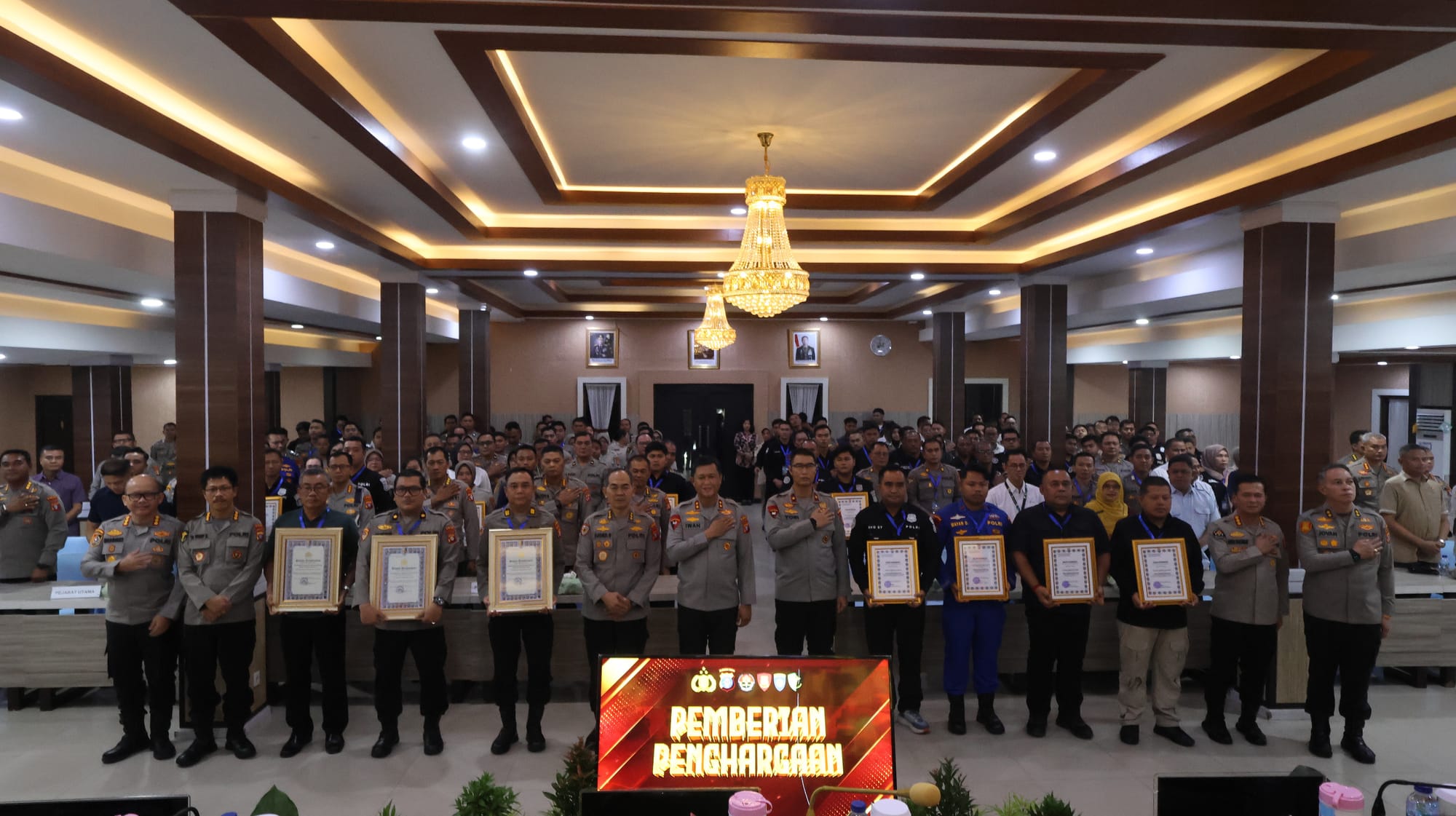 Kapolda Kalteng Dorong Penguatan Manajemen Krisis, Kepastian Hukum dan Pelayanan Kesehatan dalam Rakernis Gabungan