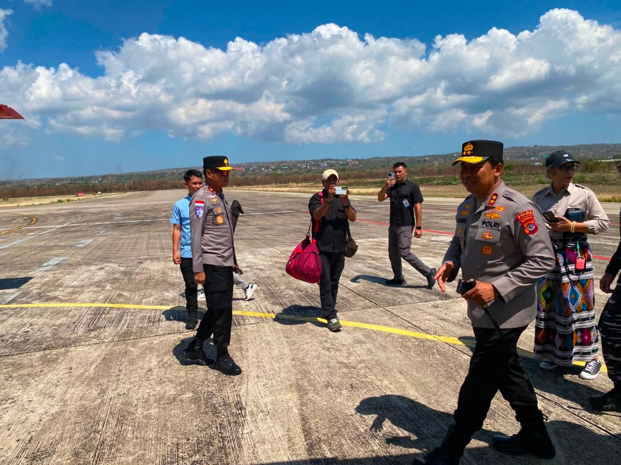 Polri Bergerak Cepat Hadapi Gempa Sikka, Kapolda NTT Tiba di Lokasi dan Bantuan Dikerahkan