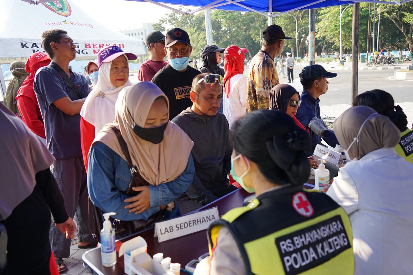 Semarak HUT ke-81 RI, Rumkit Bhayangkara Polda Kalteng Gelar Layanan Kesehatan Gratis di CFD