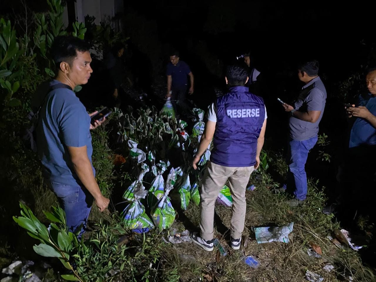 Tindak Lanjut Penertiban Tambang Ilegal, Timgab Polda Babel Temukan 56 Karung Pasir Timah