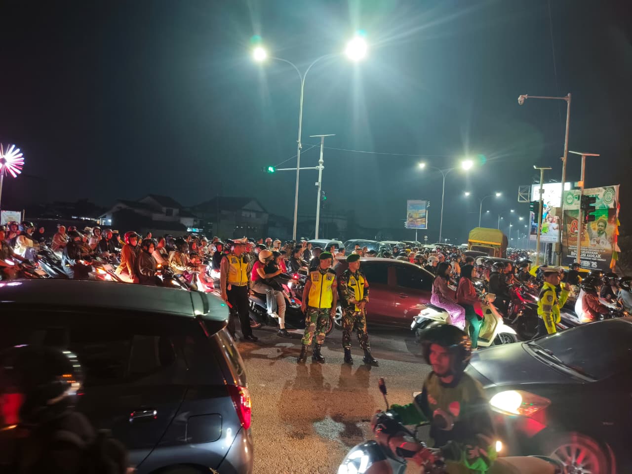 Kapolsek Pontianak Timur Laksanakan Pengamanan Kedatangan Habib Syech