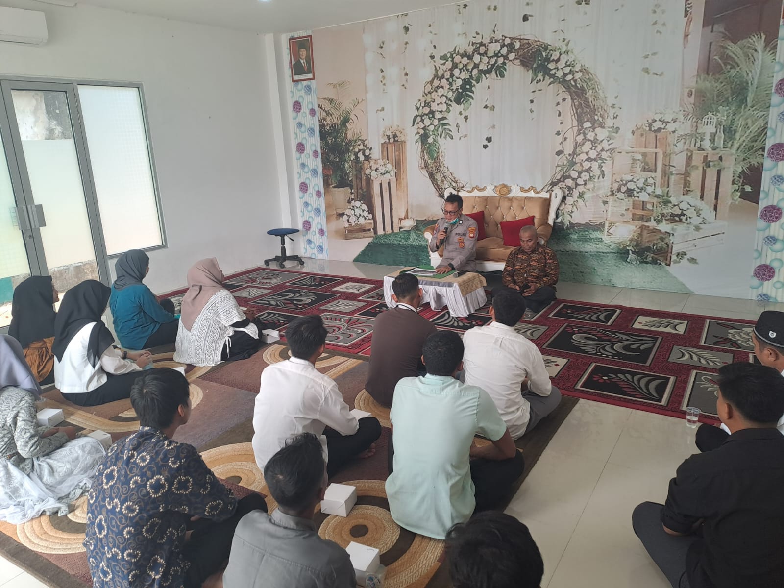 Satbinmas Polresta Pontianak Sosialisasikan UU KDRT kepada Peserta Pra Nikah