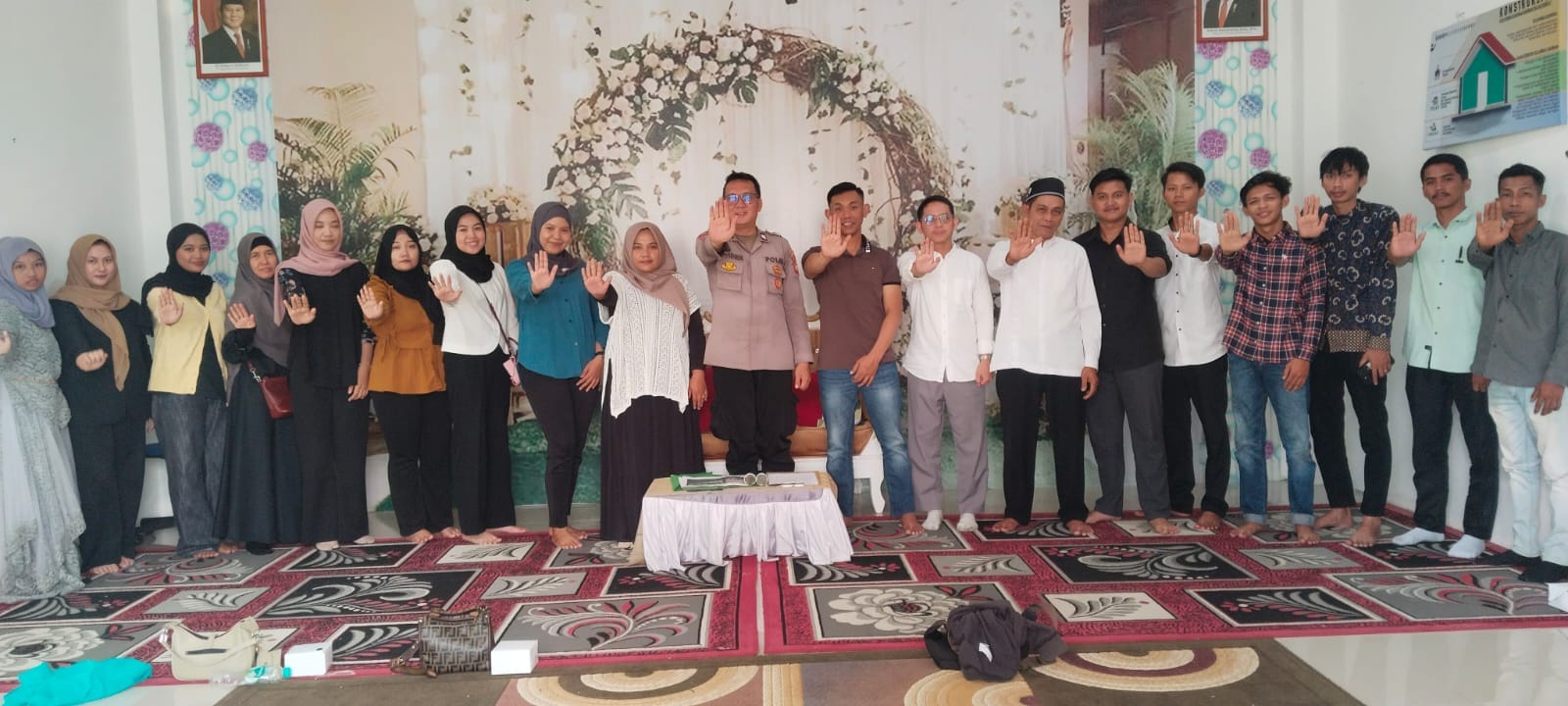 Bekali Calon Pengantin, Satbinmas Polresta Pontianak Edukasi UU KDRT dalam Kegiatan Pra Nikah