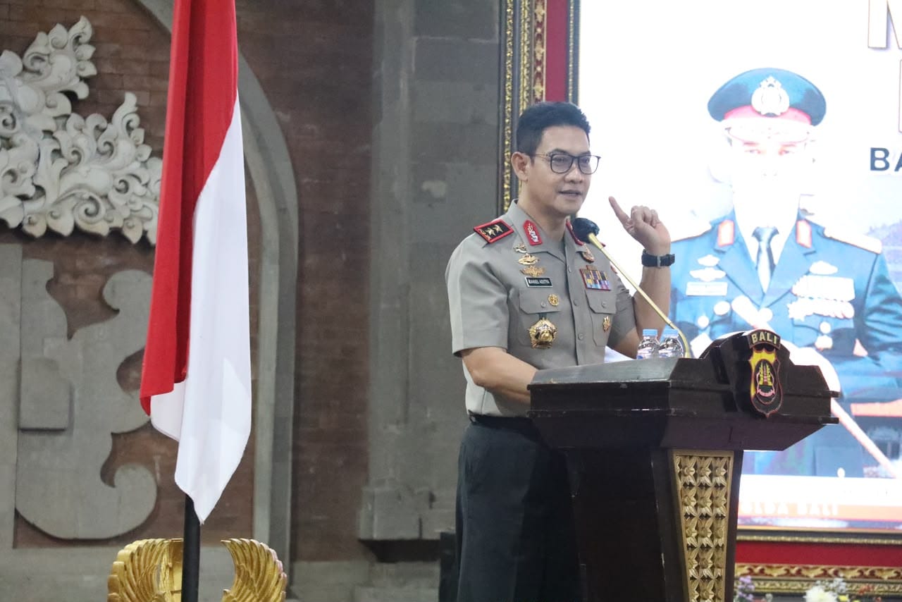 KAPOLDA BALI TEGASKAN BENTENG IDEOLOGI PERSONEL HARUS KUAT HADAPI RADIKALISME