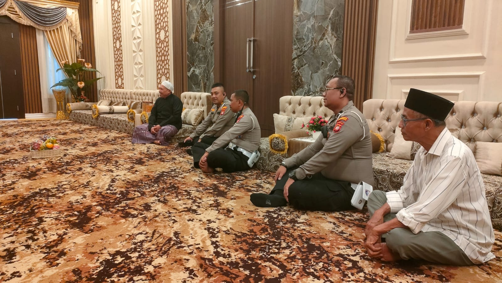 Kapolresta Pontianak Silaturahmi ke Ponpes Darunnaim, Perkuat Sinergitas Jaga Kamtibmas