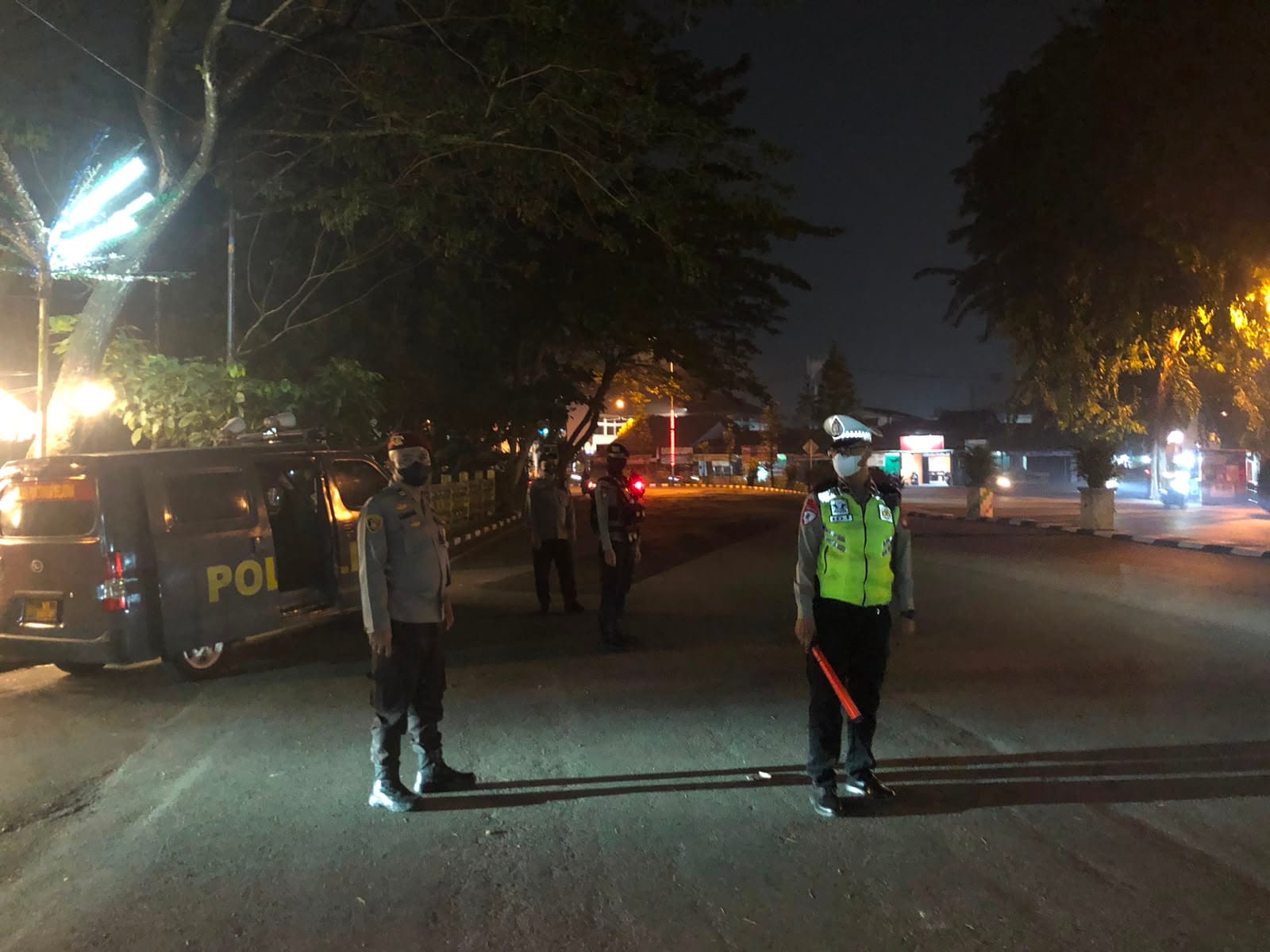 Antisipasi Balap Liar dan Kejahatan 4C, Enggang Selatan Hadir Jaga Keamanan Malam Sabtu