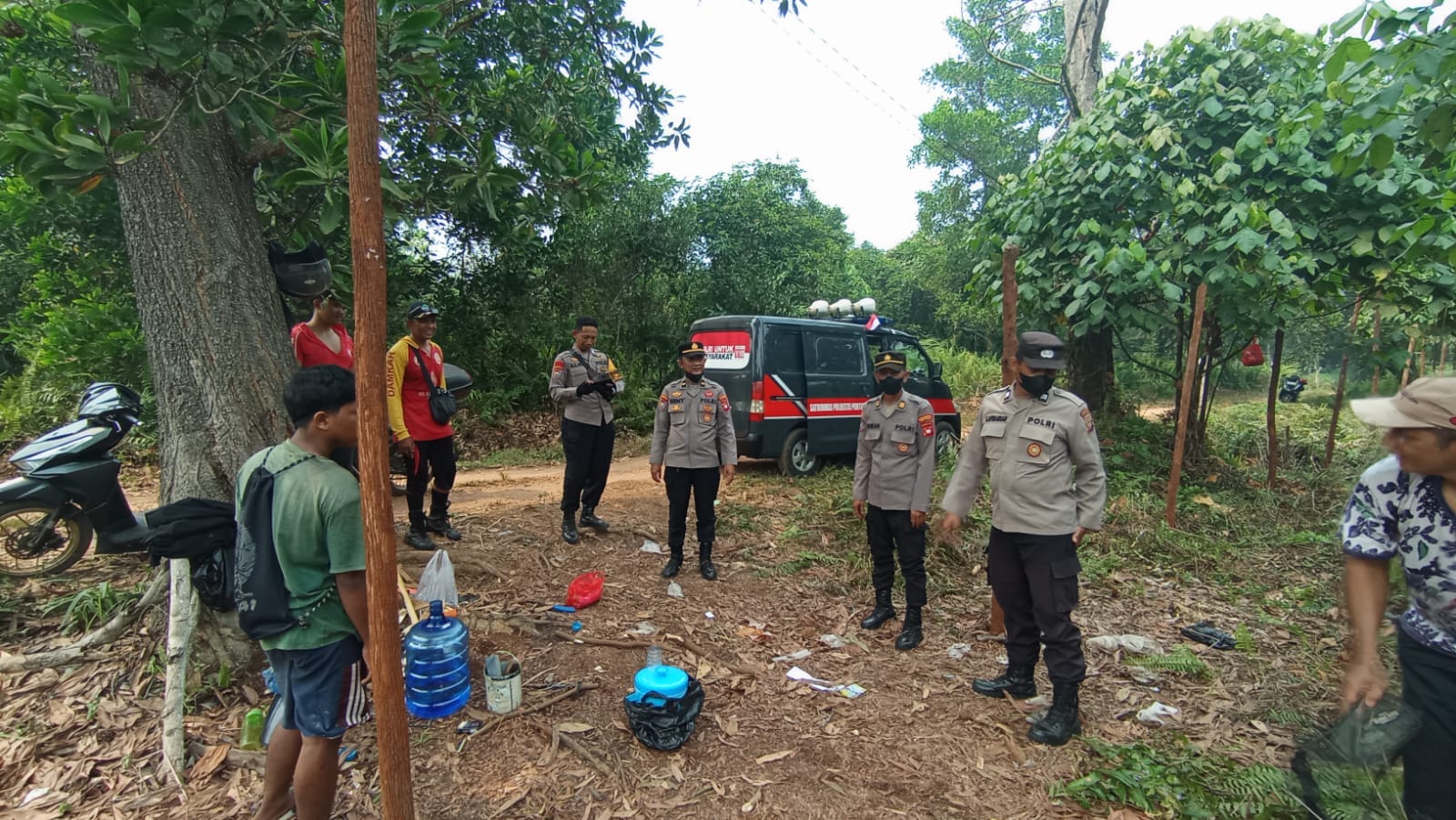 Ciptakan Lingkungan Aman dari Karhutla, Satbinmas Polresta Pontianak Intensifkan Patroli dan Sambang