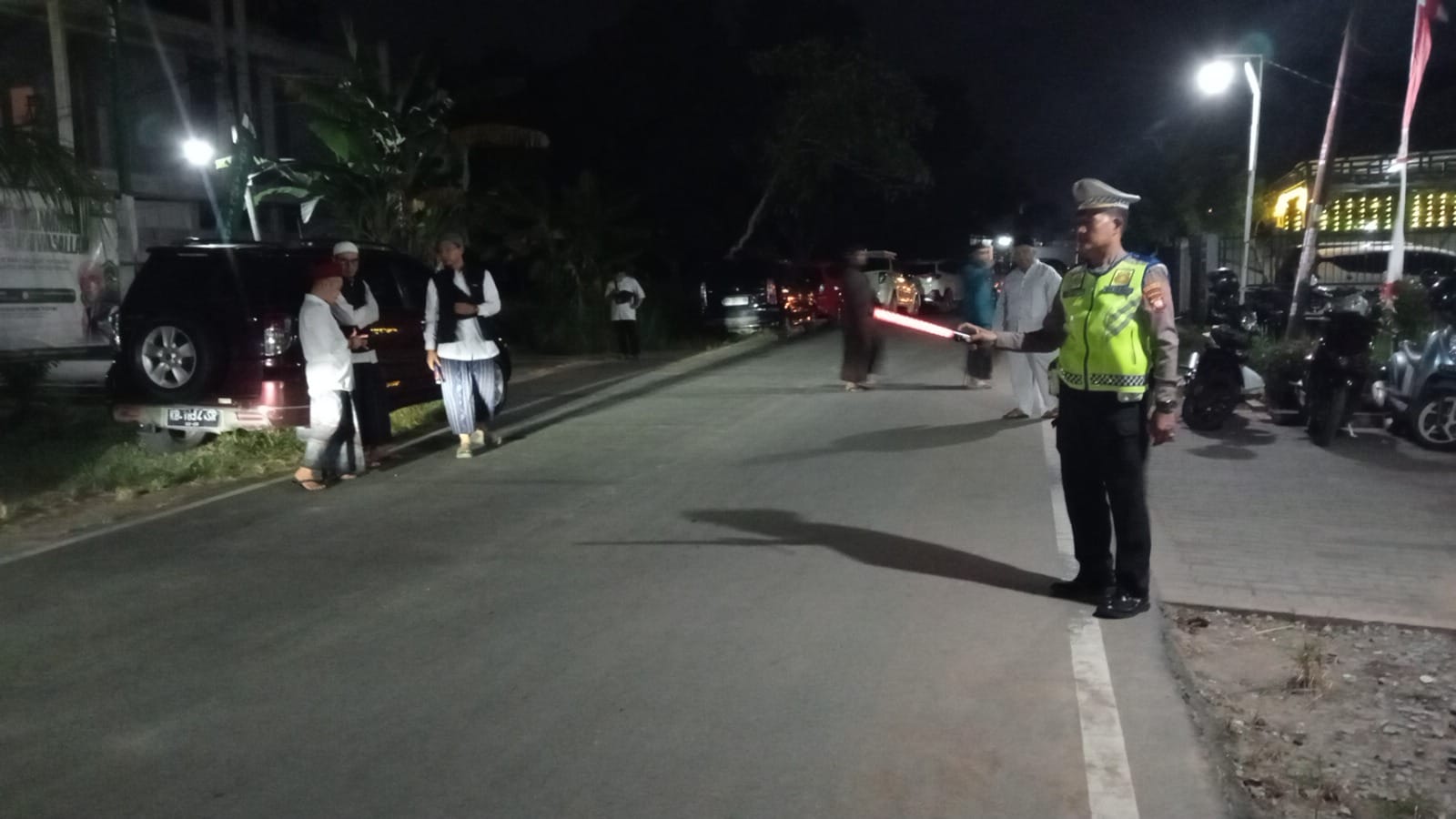 Maulid Nabi Muhammad SAW Berlangsung Aman, Polsek Pontianak Kota Hadir Amankan Kegiatan di Ponpes Mahyajatul Qurra’