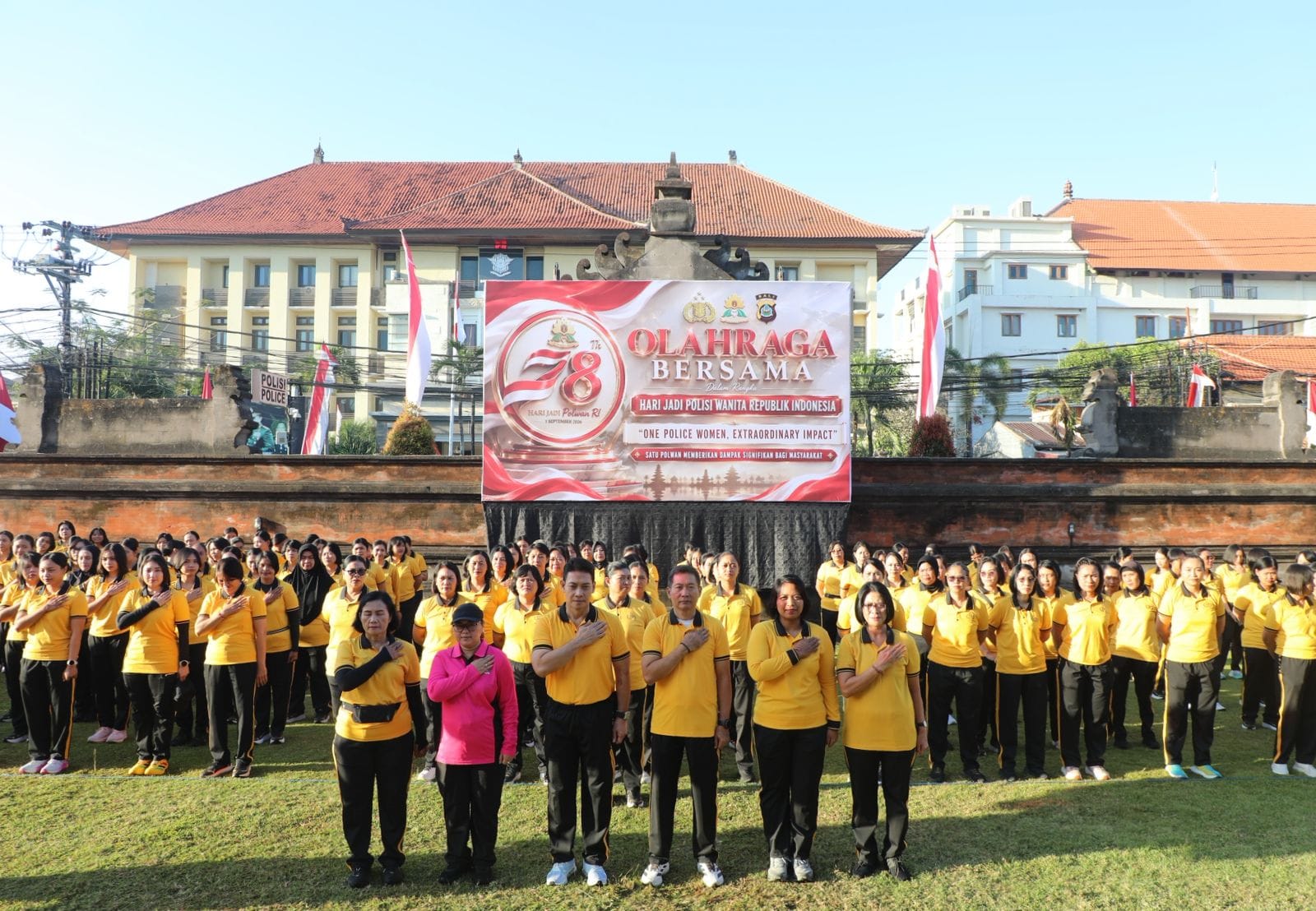 Semarak Hari Jadi ke-78 Polwan RI, Polda Bali Gelar Olahraga Bersama
