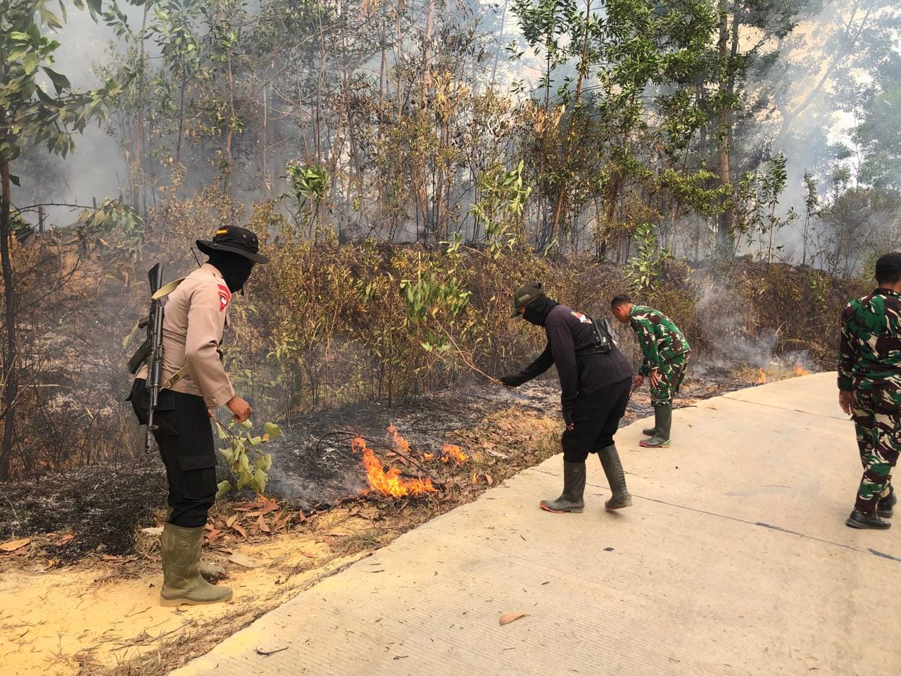 Kebakaran di Tahura Batanghari Ditangani Cepat, Satgas Karhutla Polda Jambi Turun Tangan