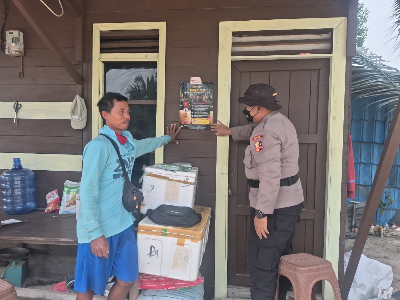 Cegah Karhutla, Satbinmas Polres Gunung Mas Bersama Pasis SIP Edukasi Petani di Jalur Kurun-Linau