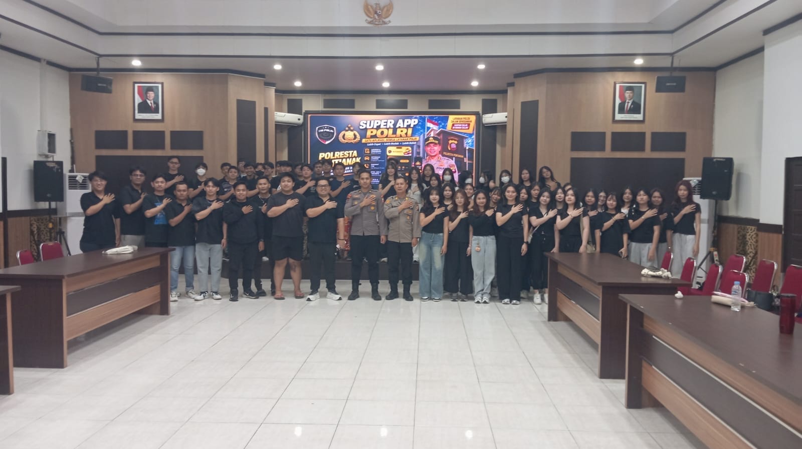 Cegah Karhutla, Serdik S2 STIK Edukasi Pelajar Terdampak Kebakaran di Pontianak