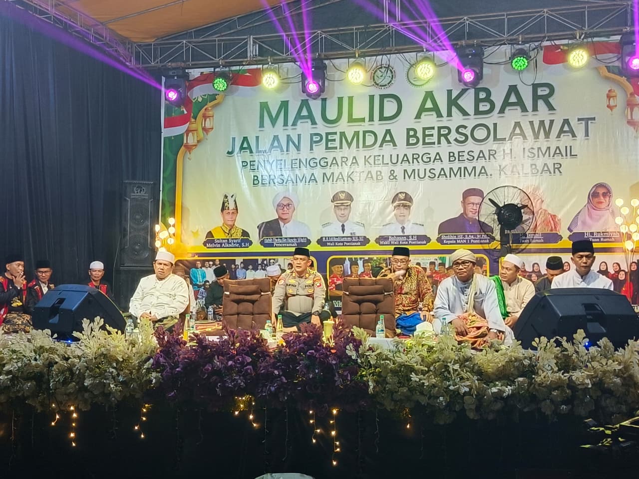 Kapolsek Pontianak Timur Hadiri Maulid Nabi Muhammad SAW Akbar Bersholawat di MAN 1 Pontianak