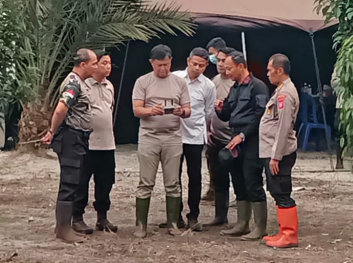 Polda Kalteng Bersama Satgas Intensifkan Penanganan Karhutla di Tjilik Riwut Km. 23