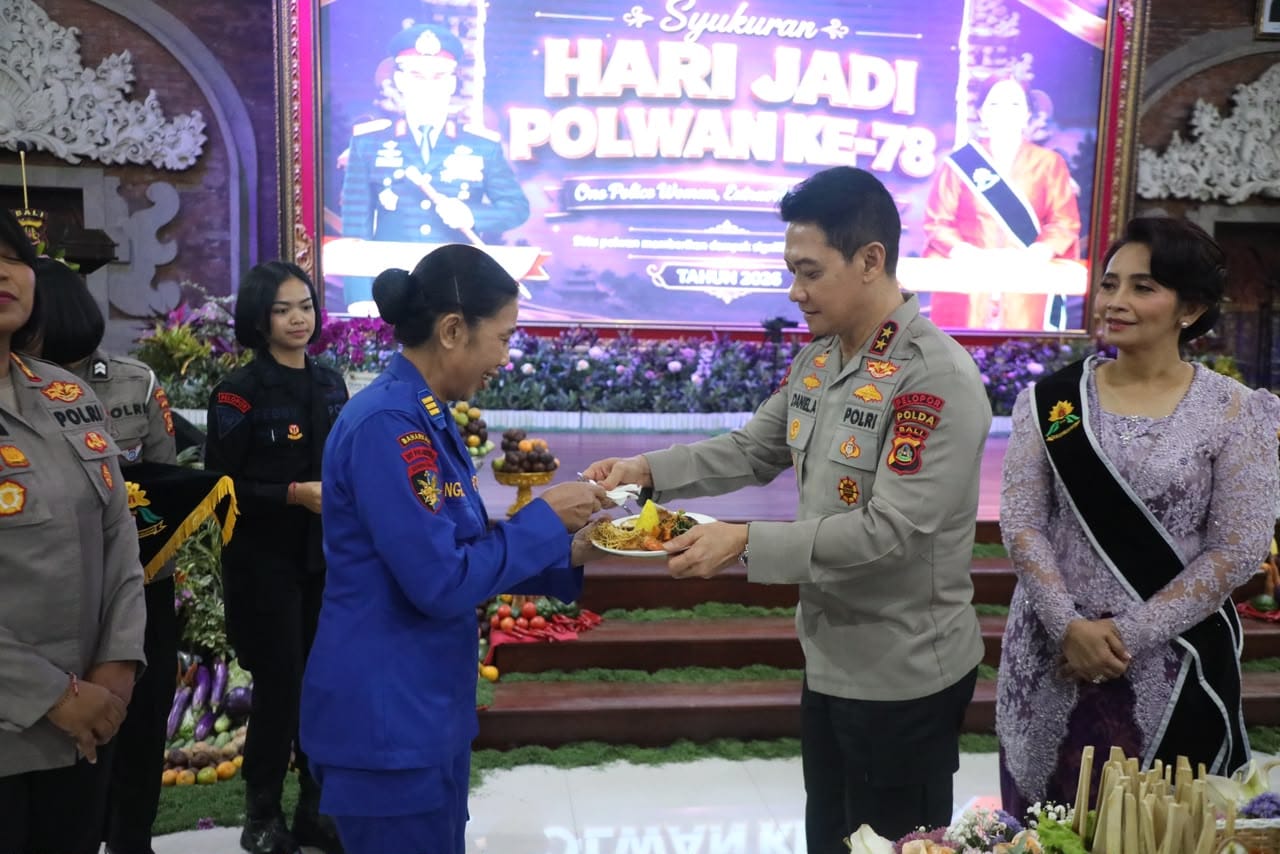 Polda Bali Gelar Syukuran HUT Polwan ke-78