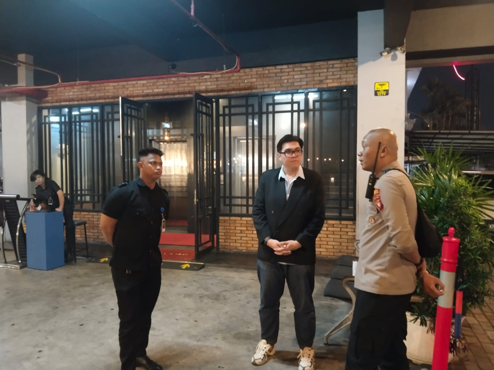 Patroli Malam Enggang Polsek Pontianak Kota Hadirkan Rasa Aman bagi Warga
