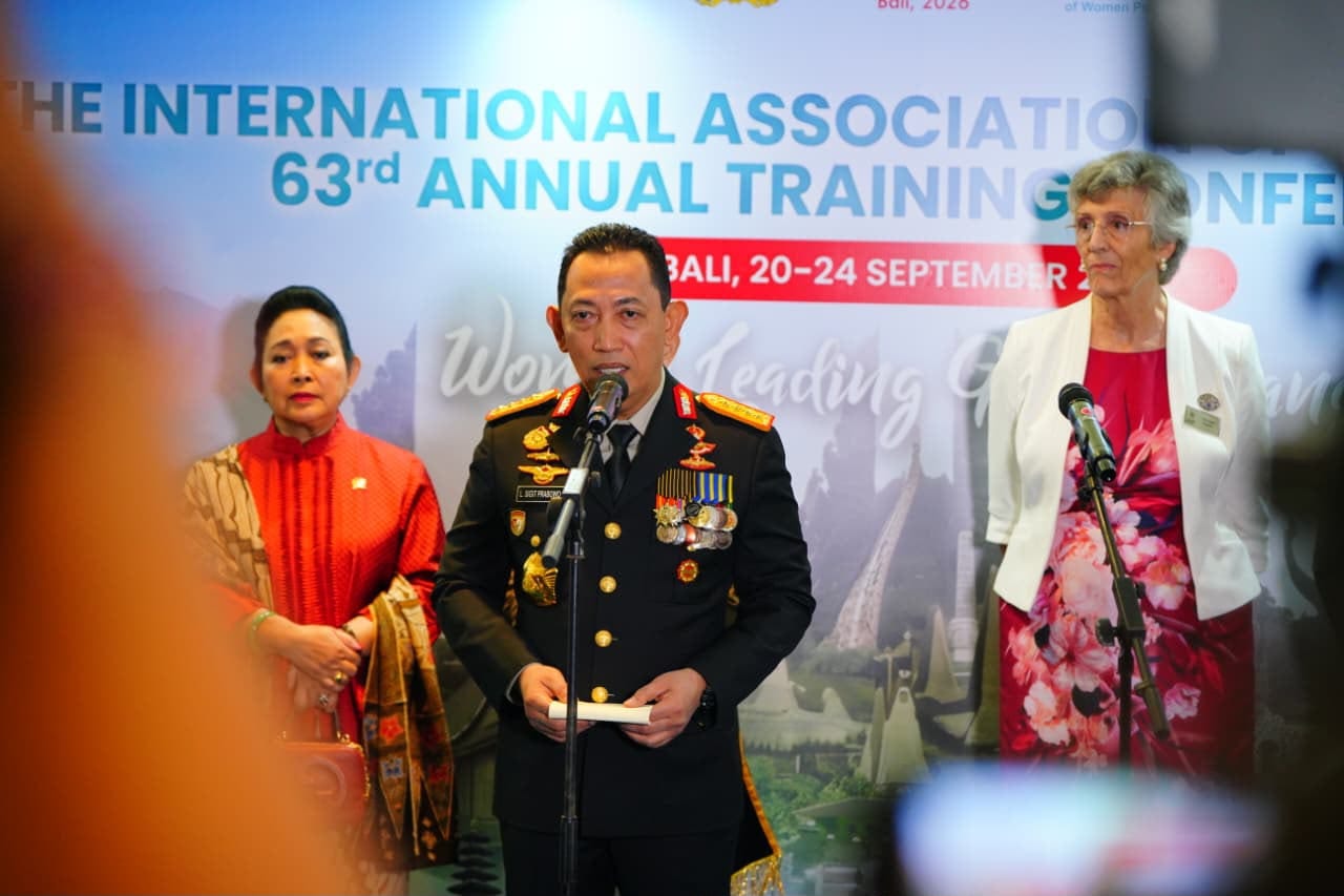 Percepat Pendinginan Bara Karhutla, Polda Kalsel Kembangkan Cairan Pemadam untuk Lahan Gambut